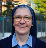 Suor Laura Mascher